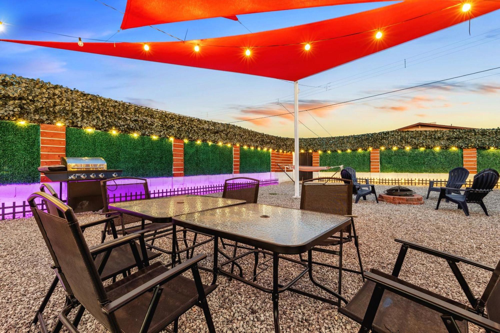 Phoenix Retreat - 1 Bedroom King Suite With 2 Smart Tvs - 10 Min From Airp - Unit B エクステリア 写真
